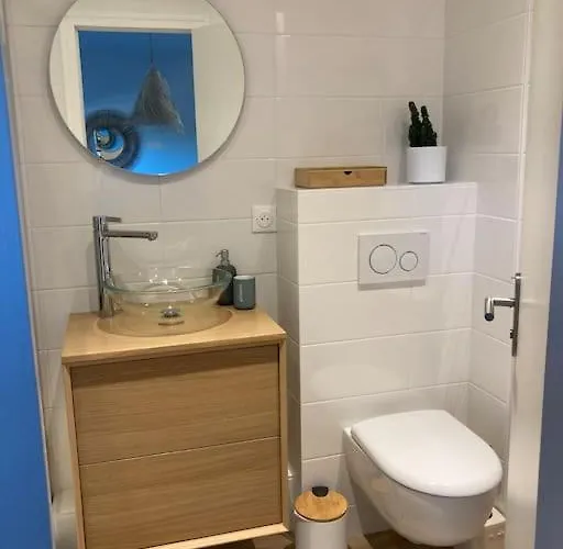 T2 Super Cosy A La Cime Des Pins Proche Av De Gaulle Place De Parking Et Wifi La Baule